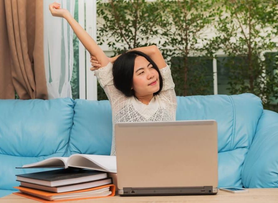 Istirahat saat jam istirahat - 6 Cara menghilangkan gangguan saat bekerja - hellosehat.com Istirahat saat jam istirahat - 6 Cara menghilangkan gangguan saat bekerja - hellosehat.com