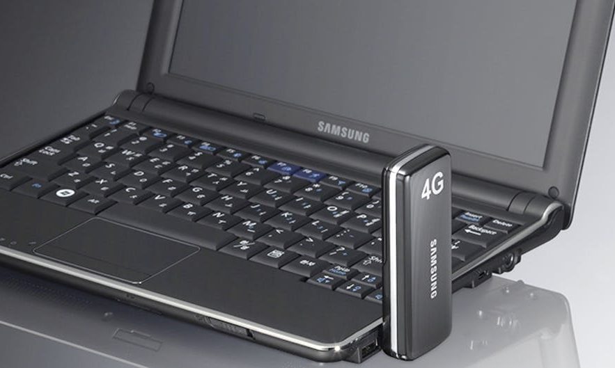Laptop dan Mobile Modem - 9 Hal Penting Offline Meeting - cnet.com Laptop dan Mobile Modem - 9 Hal Penting Offline Meeting - cnet.com