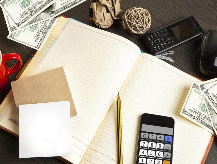 menentukan “gaji” bulanan si freelancer - Tips Cerdas Kelola Income Freelancer yang tidak teratur setiap bulan (Part #2) - beautynesia.id