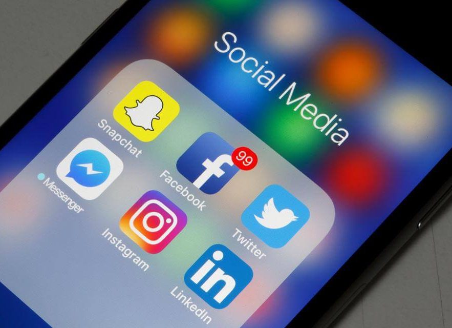 Social Media - Meraup Pundi-Pundi Rupiah lewat Kerja Sampingan - forbes.com Social Media - Meraup Pundi-Pundi Rupiah lewat Kerja Sampingan - forbes.com
