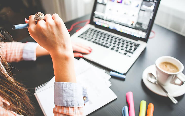 Jangan mau bekerja secara gratis! - Freelancers: How to Make Some Advice Works? - antologi.space Jangan mau bekerja secara gratis! - Freelancers: How to Make Some Advice Works? - antologi.space