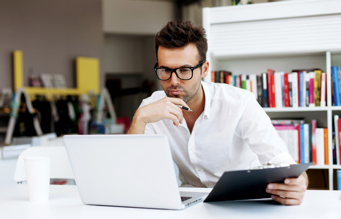 Tertipu sang pemberi kerja - Keuntungan dan Kelemahan Bekerja sebagai Freelancer - mortgagestrategy.co.uk Tertipu sang pemberi kerja - Keuntungan dan Kelemahan Bekerja sebagai Freelancer - mortgagestrategy.co.uk