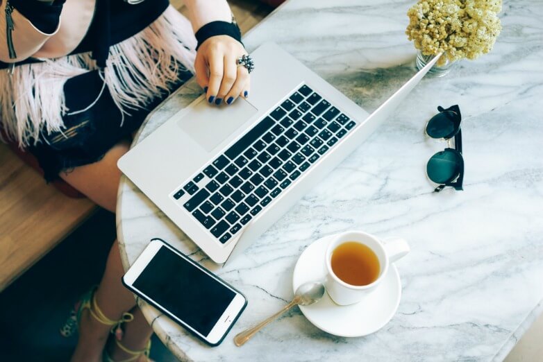 Keuntungan Bekerja Sebagai Freelancer - Keuntungan dan Kelemahan Bekerja sebagai Freelancer - 24seventalent.com Keuntungan Bekerja Sebagai Freelancer - Keuntungan dan Kelemahan Bekerja sebagai Freelancer - 24seventalent.com
