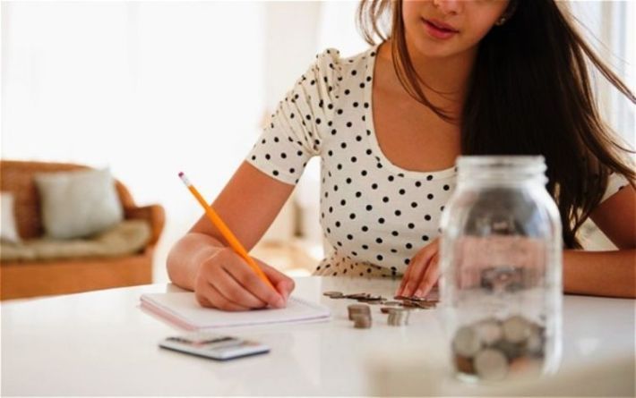 Atur Keuangan dengan Baik - 25 Tips Menarik agar Sukses Menjadi Freelancer - FinansialMu.com Atur Keuangan dengan Baik - 25 Tips Menarik agar Sukses Menjadi Freelancer - FinansialMu.com