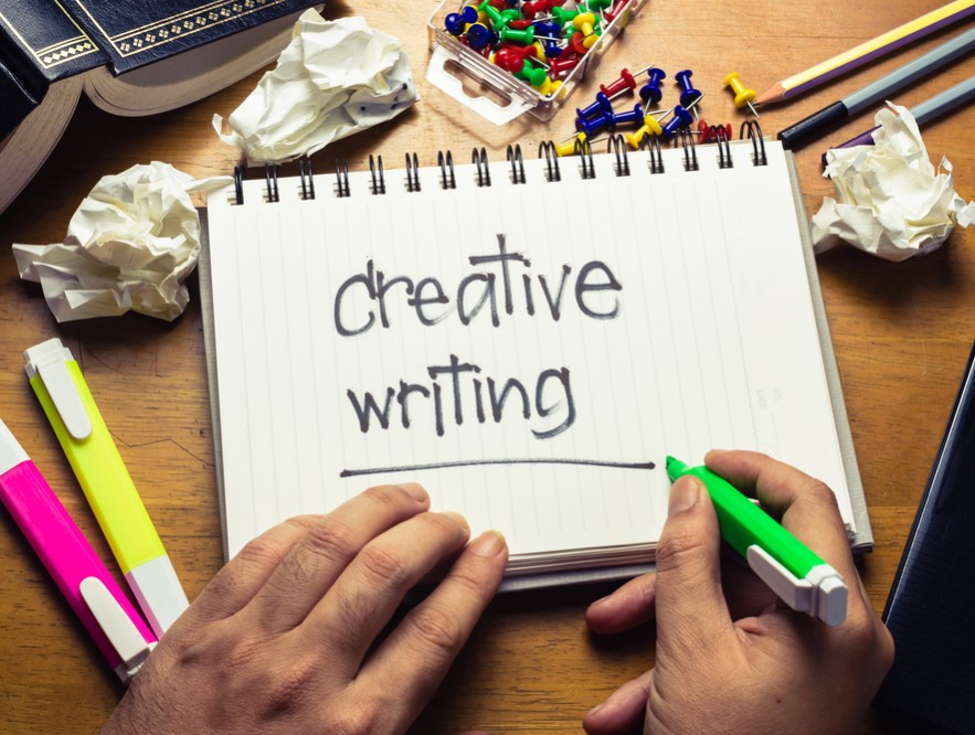 creative writing - jenis tulisan penulis freelance