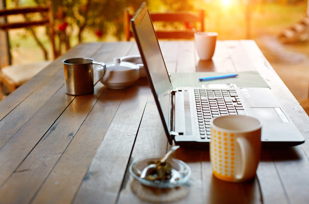 Freelance (Pekerja Lepas) - Sepuluh Jenis Kerja Online dari Rumah, Pilih yang Mana?