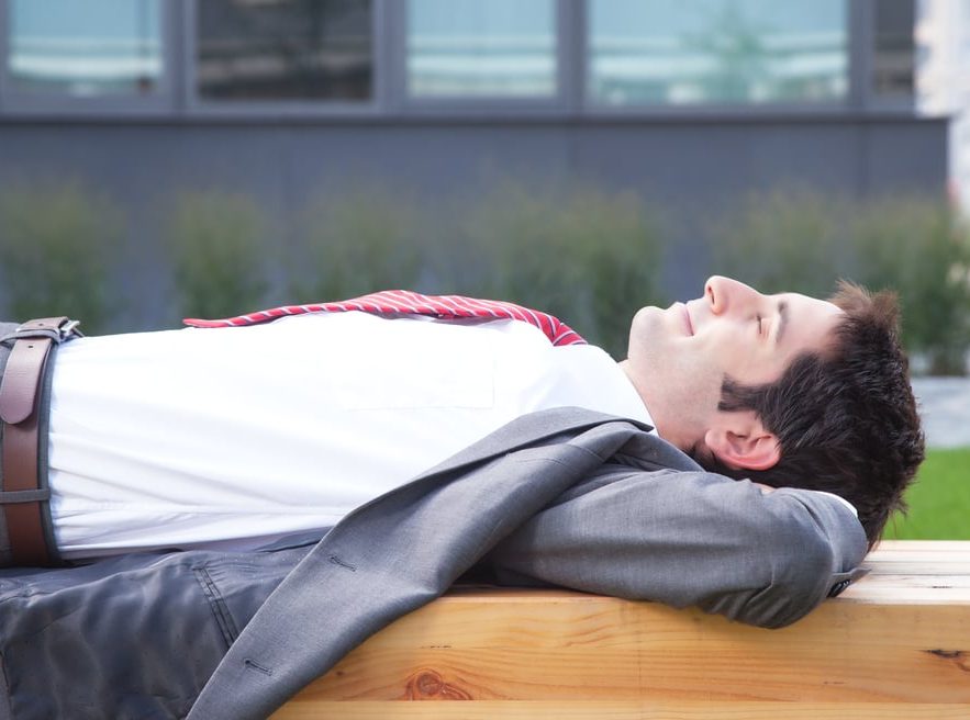 Jangan Remehkan Tidur Siang - Tips Mengembangkan Kreativitas - HelloSehat.com Jangan Remehkan Tidur Siang - Tips Mengembangkan Kreativitas - HelloSehat.com