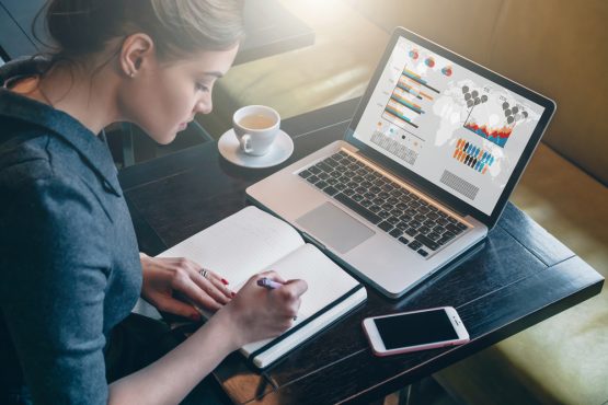 Sudahkah Freelancer Benar-benar Merdeka? - moneyweb.co.za