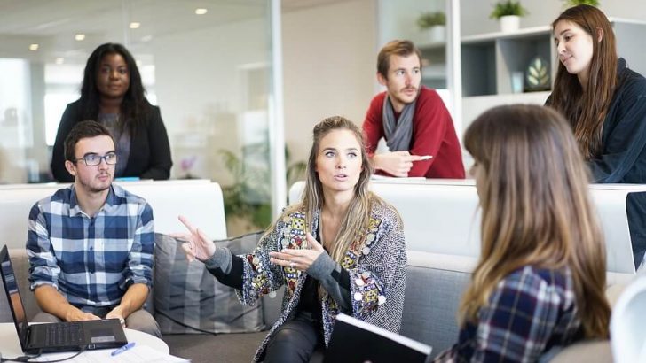 5 STRATEGI MENJADI PEKERJA YANG PALING DICARI (3) - pixabay.com
