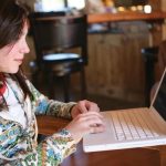 Saatnya ‘Menjual Diri’! – Menjadi Penulis Freelance? Kenapa Tidak?! – Hipwee.com