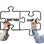 Mengembangkan Strategi dan Memilih Partner Bagaimana Mengembangkan Strategi