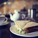 Kafe atau Kedai Kopi