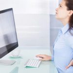 Berada Terlalu Lama di Depan Komputer – Kebiasaan-Kebiasaan Buruk Para Freelancer yang Harus Diubah – style.tribunnews.comBerada Terlalu Lama di Depan Komputer – Kebiasaan-Kebiasaan Buruk Para Freelancer yang Harus Diubah – style.tribunnews.com